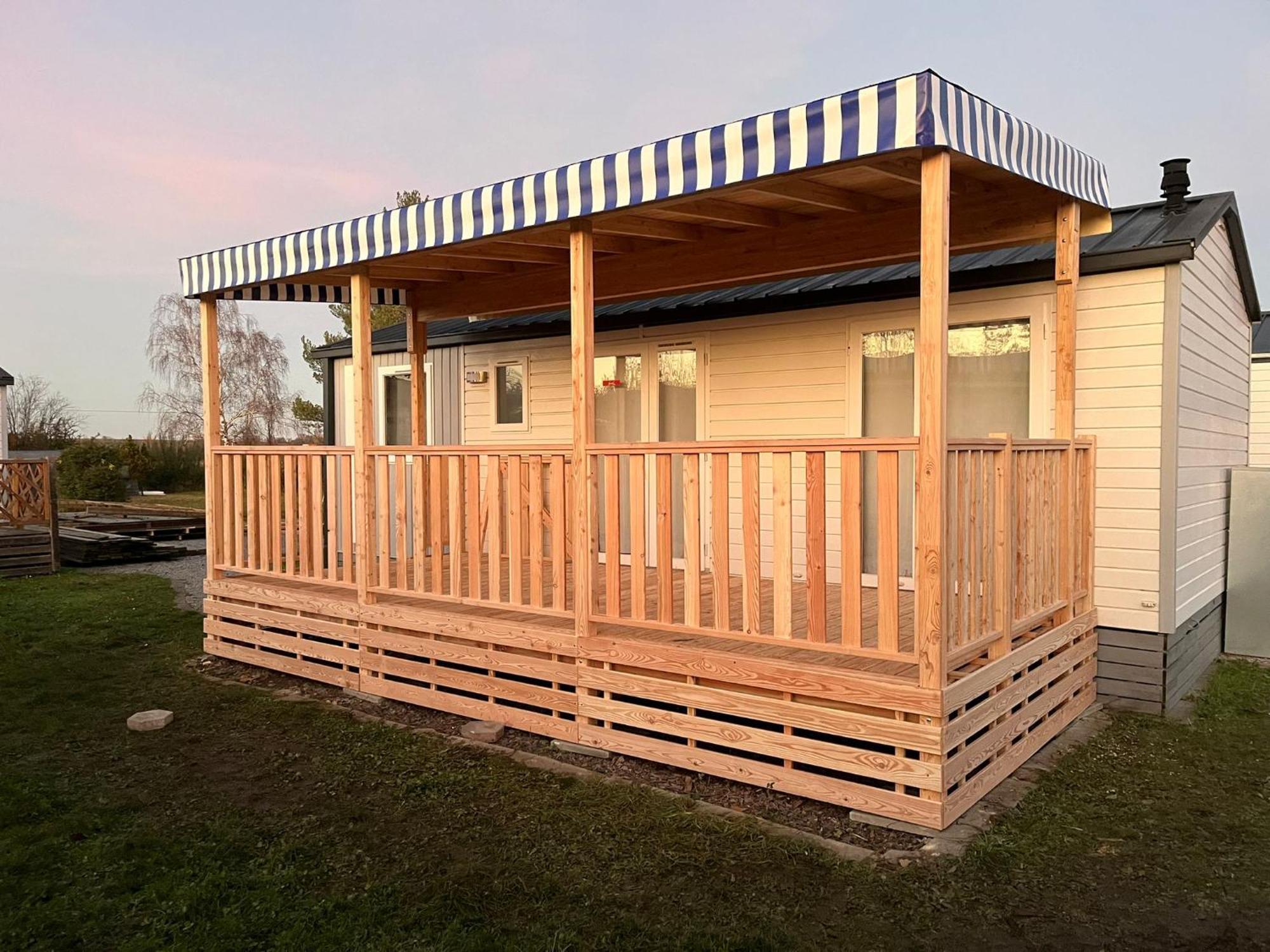 Knaus Campingpark Bad Dürkheim Exteriör bild